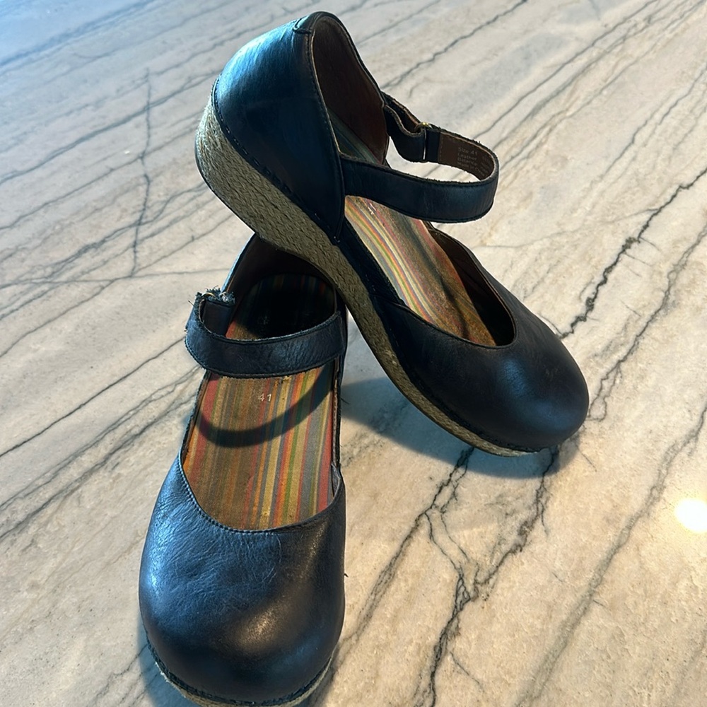 Dansko espadrilles Mary Jane good used condition
